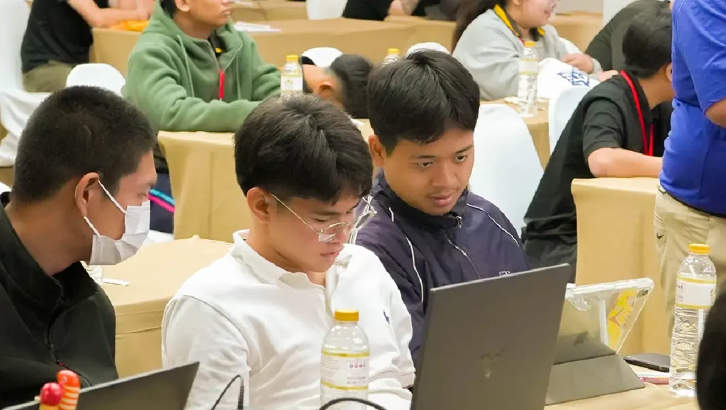 การนำเทคโนโลยี AI มาใช้วิเคราะห์การเล่นและพัฒนาทักษะนักกีฬา Esports